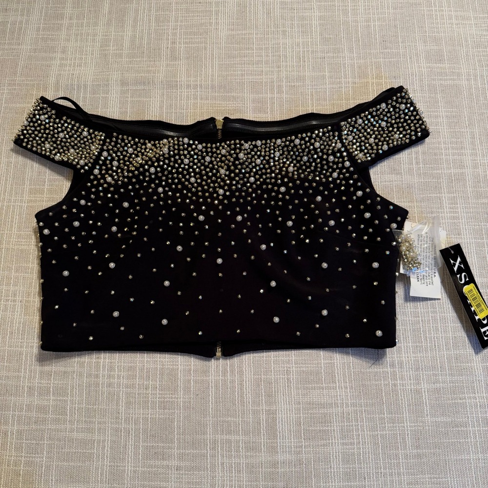Xscape Womens Black Beaded Pearl Off Shoulder Crop Top XS8614 Size 8 NWT